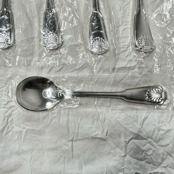 Vtg Olde Chelsea Pattern Silverplated 6 Dinner Spoons + Round Spoon in Plastic - Picture 12 of 15